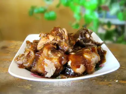 Pig hoof and chicken freeze