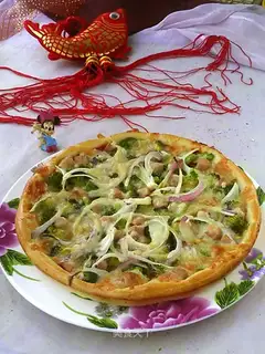 Ham sausage orchid pizza