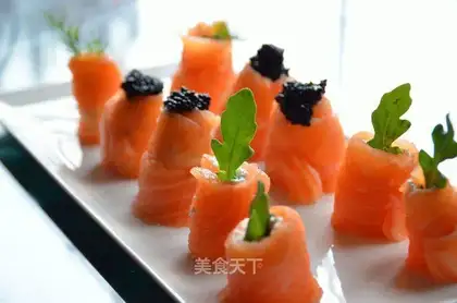 A salmon roll