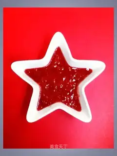 Homemade strawberry sauce