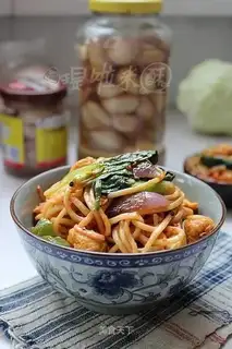 Egg-fried stick noodles