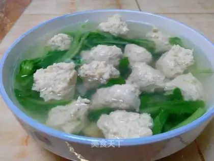 Chickenball, cabbage soup