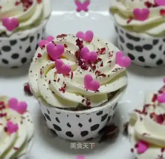 Coco Rosecake