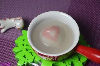 Love roses and soup