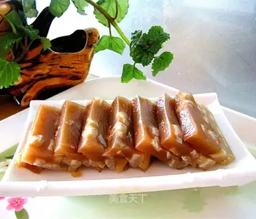 Amber's pig's skin