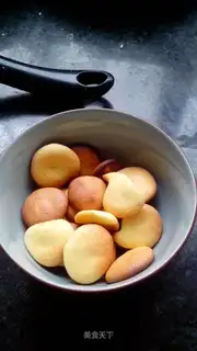 Milk and egg yolk