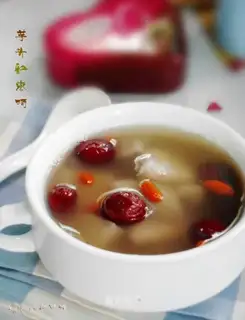 Potato-head soup