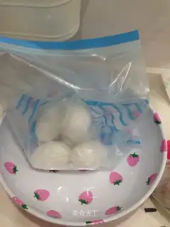Pickled eggs