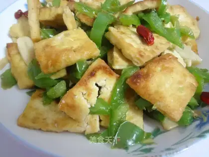 Pepper fried tofu
