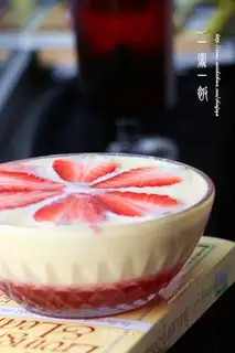 Strawberry shakes