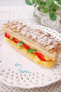 Strawberry carcass