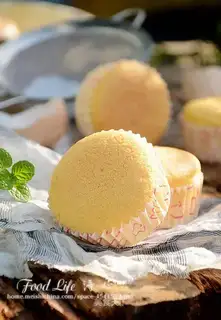 Old chicken cake