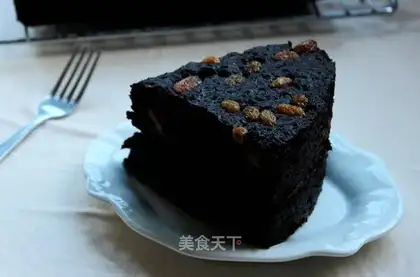 Black rice cake