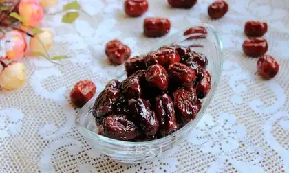 Poo dates