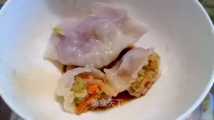 Pork celery carrot dumplings