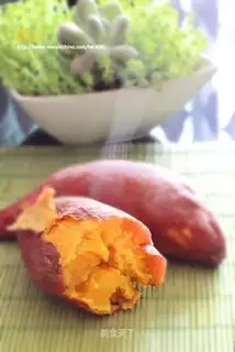 Roast potatoes