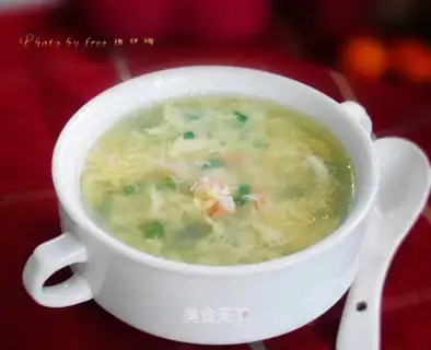 Shrimp and egg soup