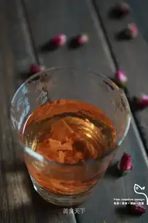 Rose tea