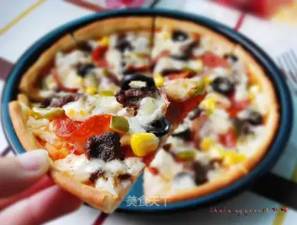 Beef sausage pizza