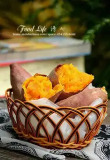 Roast potatoes
