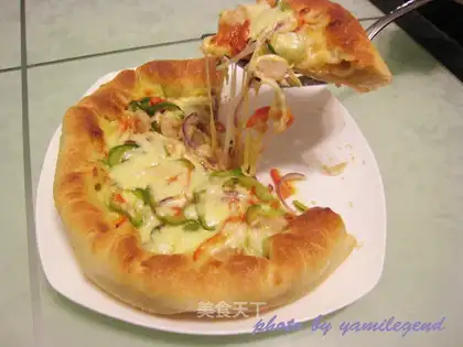 Shrimp-cheese heart pizza