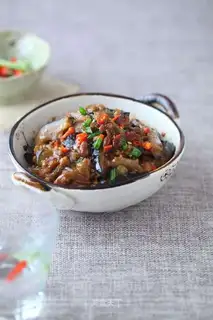 Meat sauce and eggplant