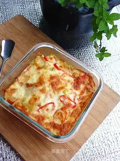 Cheese curry potato pudding