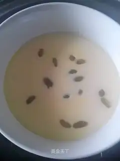 Milk steamed eggs
