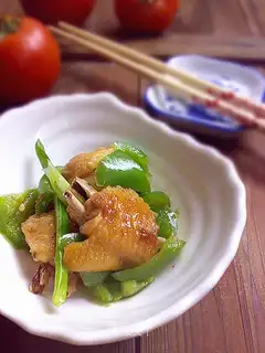 Pepper fried chicken wings