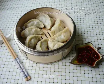 Hot noodles