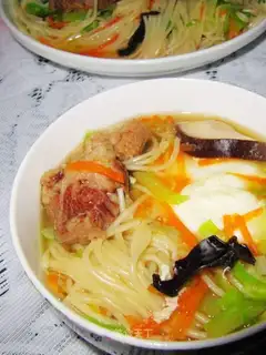 Beef gravy noodles