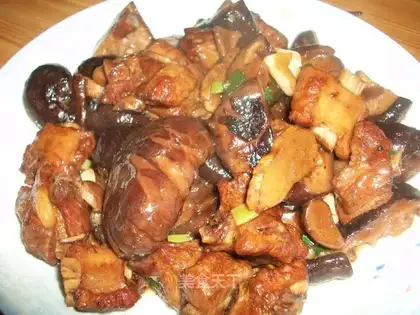 Home-cooked mushroom ribs