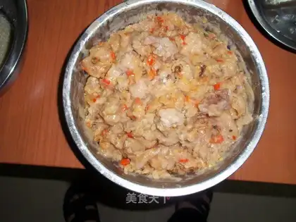 Steamed duck with rice flour