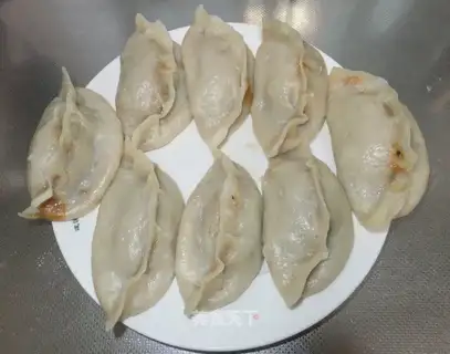 Steamed dumplings with winter melon meat stuffing