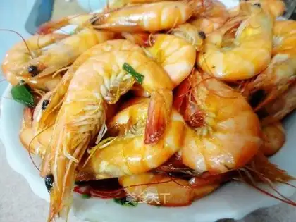 Seafood meal fried prawns with spring onions