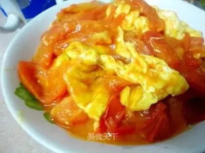 Scrambled egg with tomato