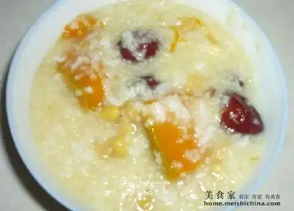 Pumpkin and red dates porridge