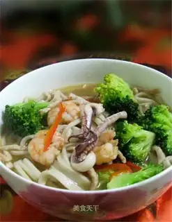 Three delicacies hand-rolled soba noodles
