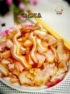 Stewed pig ears
