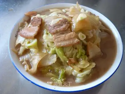 Home-cooked cabbage