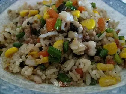Five-color stir-fried rice