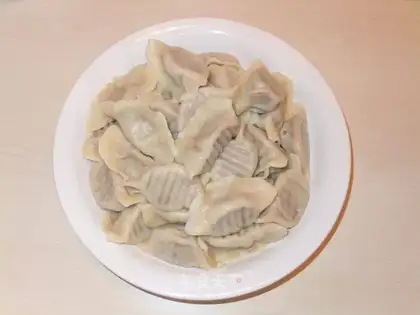 Carrot meat dumplings