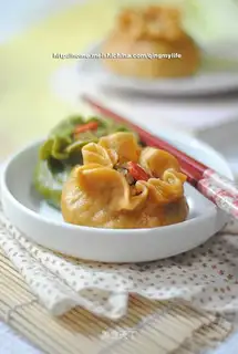 Two-color glutinous rice steamed wheat