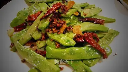 Northeast Dry stir-fried beans