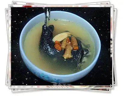 American ginseng shredded bamboo chicken soup