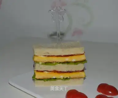 Bacon egg sandwich