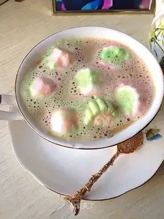 Homemade marshmallow coffee
