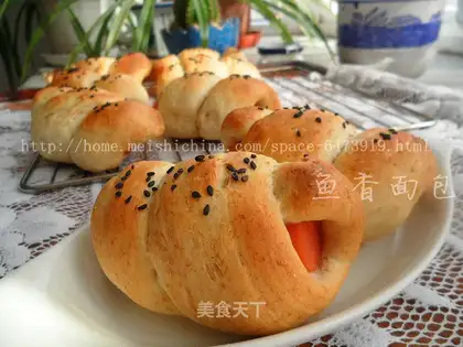 Boot hot dog bread