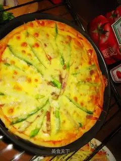 Ham pizza