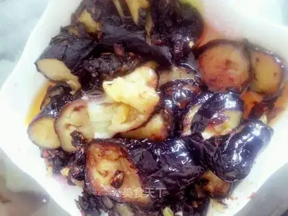 A regular eggplant